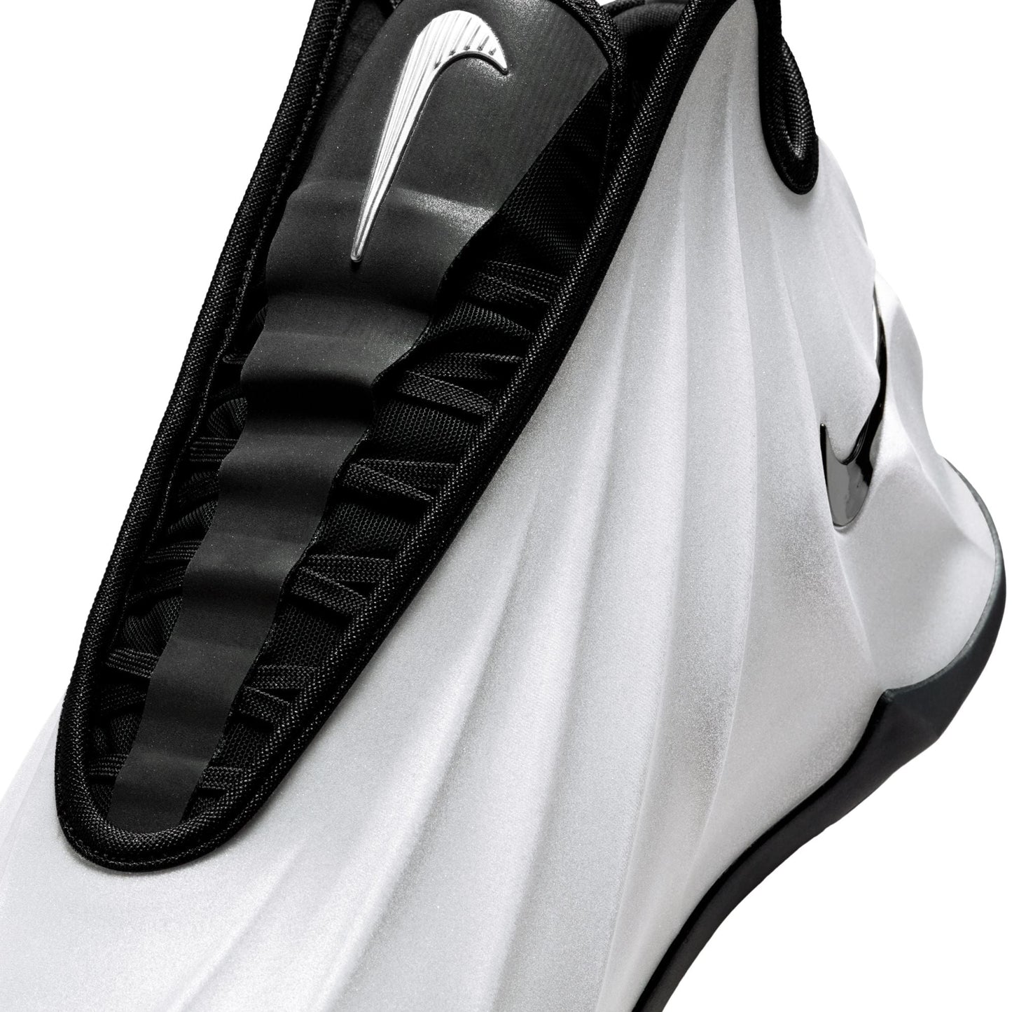 (POS) Men's Nike G.T. Future - "Metallic Silver"