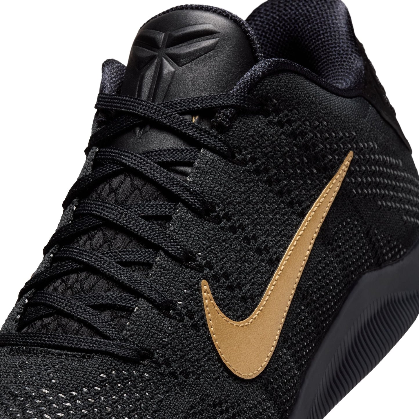 Men's Nike Kobe XI Elite Protro - "Black and Metallic Gold"