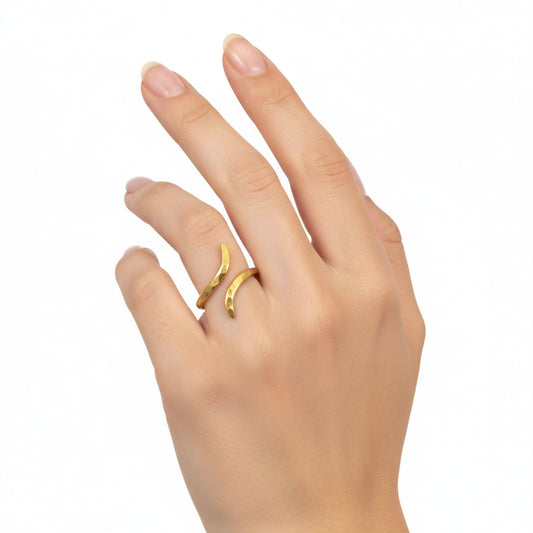 Coiled Band Ring | Nema